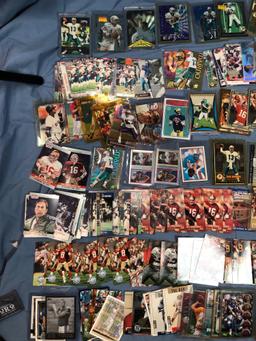 100's of Cards, Football Sports Cards, Large Lot, 80's-90's Marino, Favre, Montana