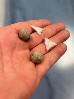 Pair of Fine Quartz Iroquoian Triangles + 2 Lead Musket Balls w/Nipple, Ex: Summers