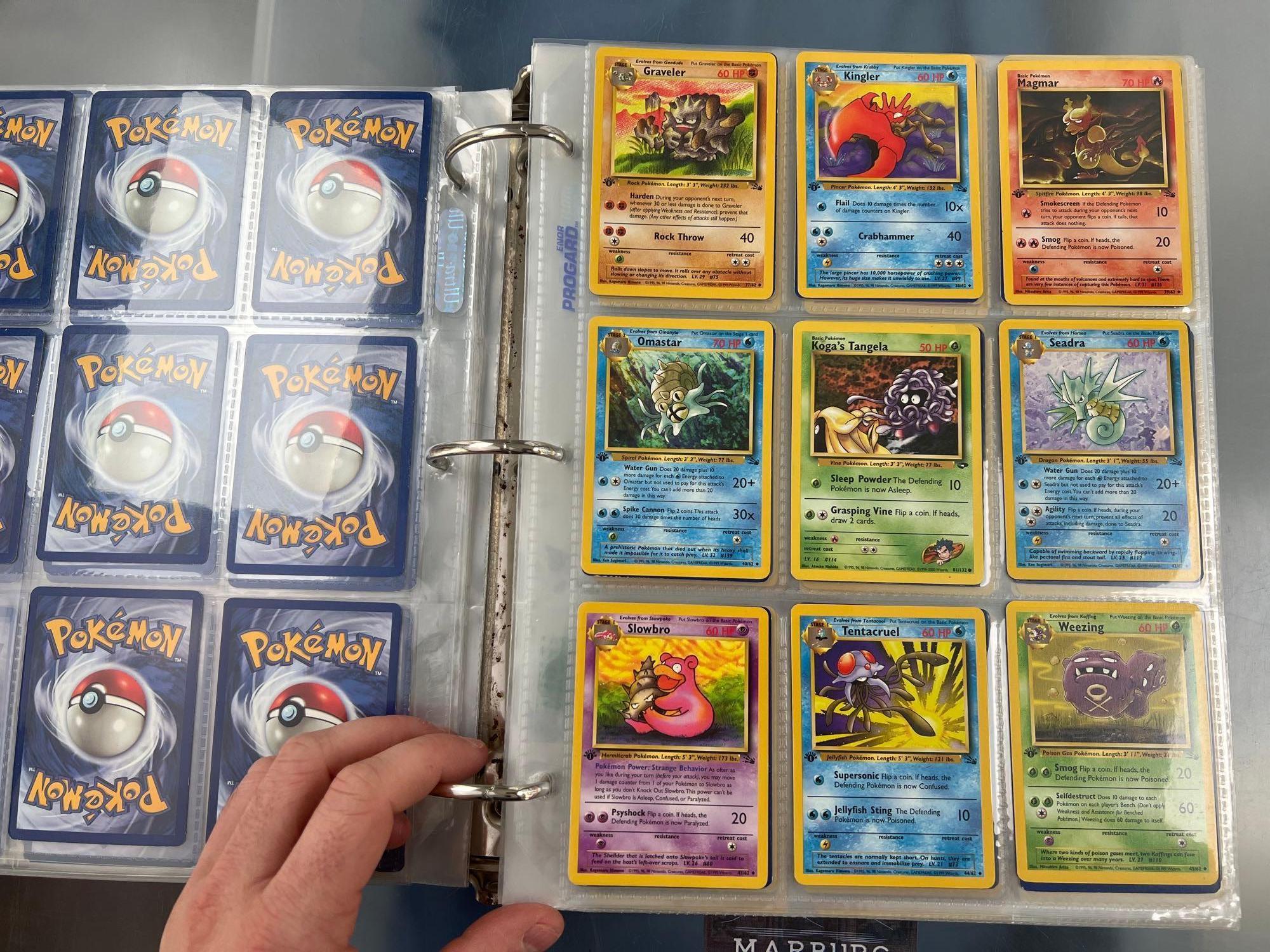 Massive 93-Page Binder Pokemon Cards, Mainly Old Sets, Charizard, First Editions, Shadowless