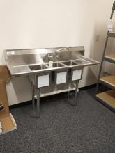 REGENCY STAINLESS STEEL 3 COMPARTMENT SINK
