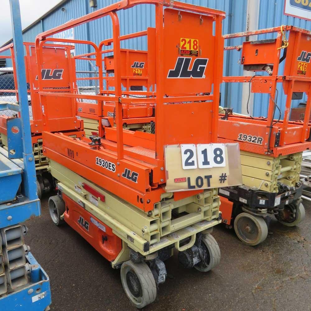 JLG 1932R Scissor Lift, 24-Volt DC, Max. 1365# 133 Hrs.