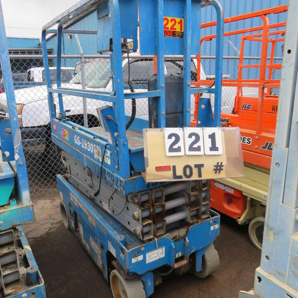 Genie 1930 Scissor Lift, 500# Cap., 288 Hrs.