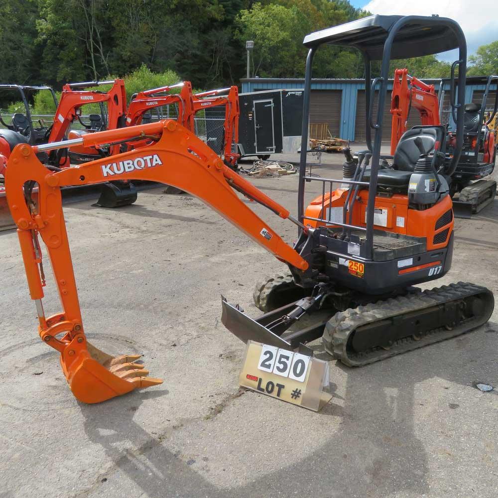 Kubota U17 Compact Excavator S/N 41939, 1948 Hrs.