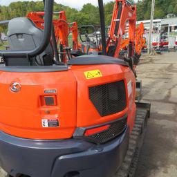 Kubota KXO33-4 Compact Excavator, 1786 Hrs.