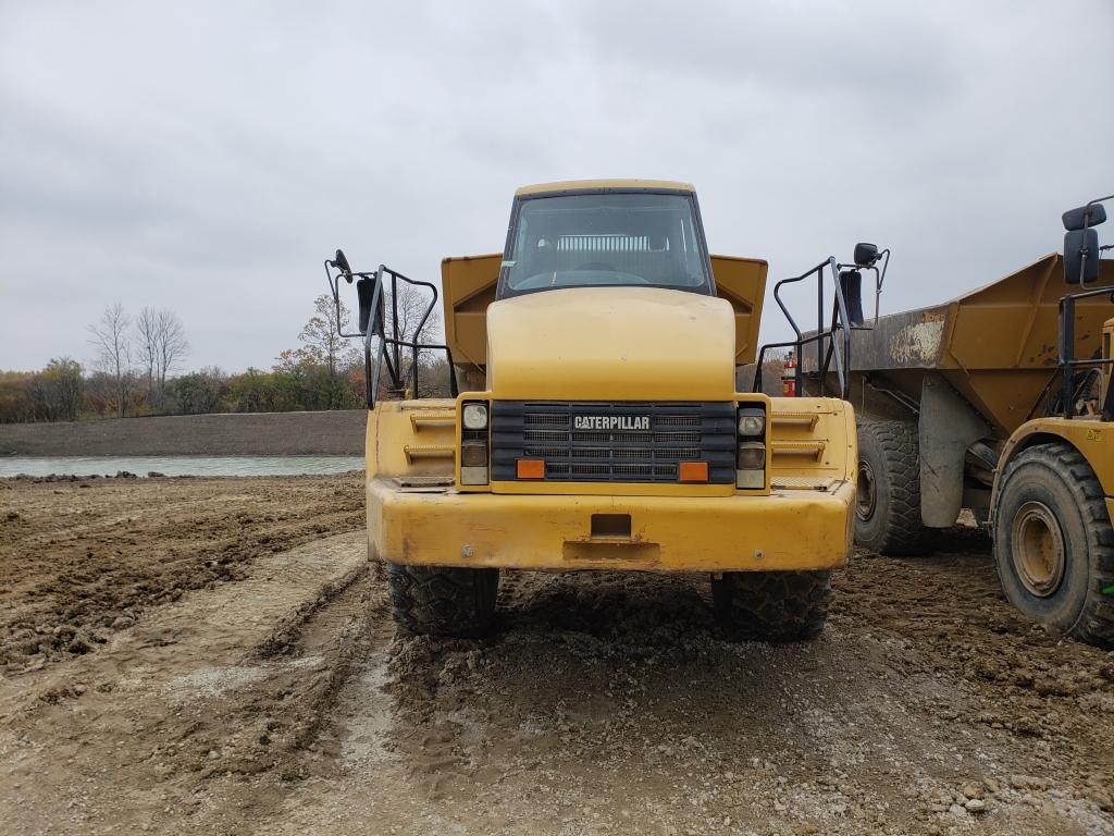 2001 CATERPILLAR 740 Articulated Dump Truck, SN AXM00250