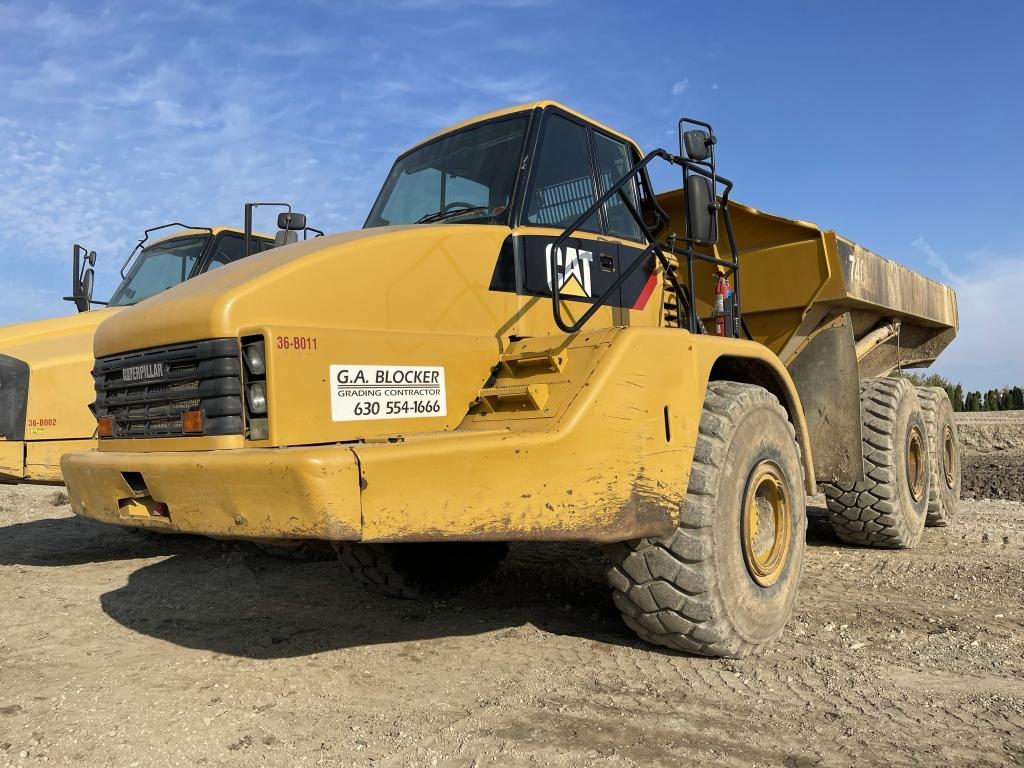 2002 CATERPILLAR 740 Articulated Dump Truck, SN AXM00597