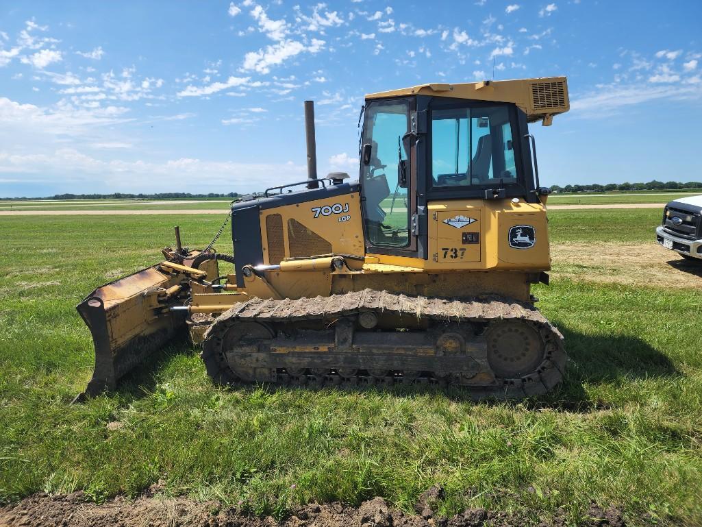 2006 John Deere 700J Dozer