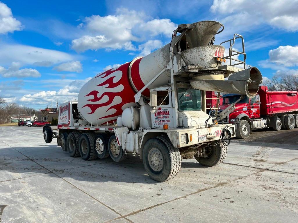 1997 Advance 330 Front Discharge Mixer Truck