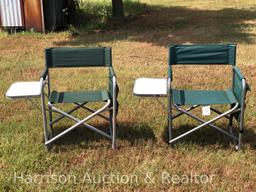 Set of two foldable green chairs with table and pockets