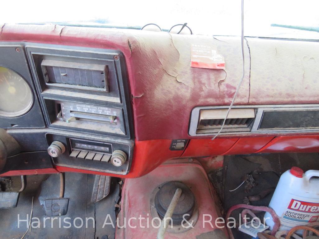 1979 GMbCustom Deluxe Boom Truck