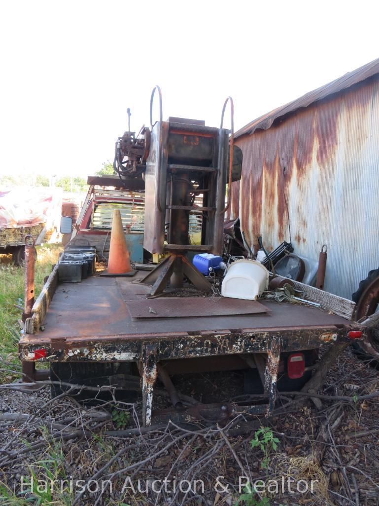 1979 GMbCustom Deluxe Boom Truck