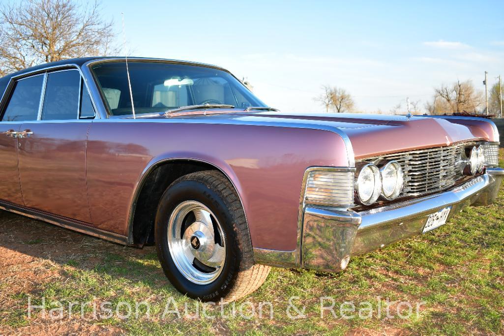 1965 Lincoln Continental Sedan