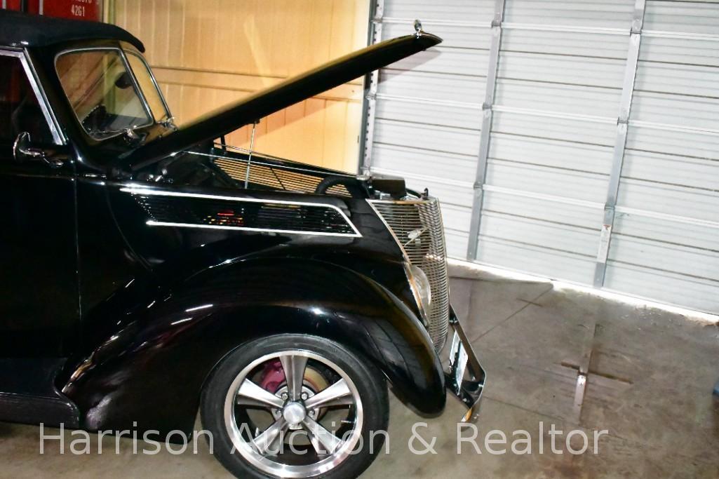 1937 FORD 60 CABRIOLET