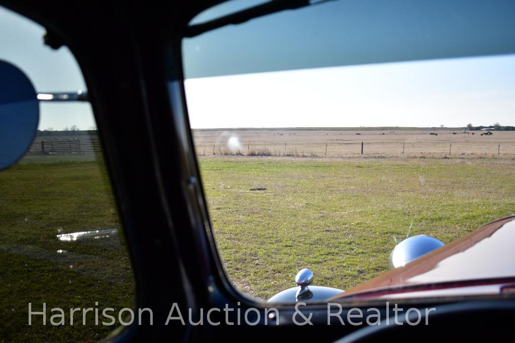 1933 Buick 4 door Sedan 40