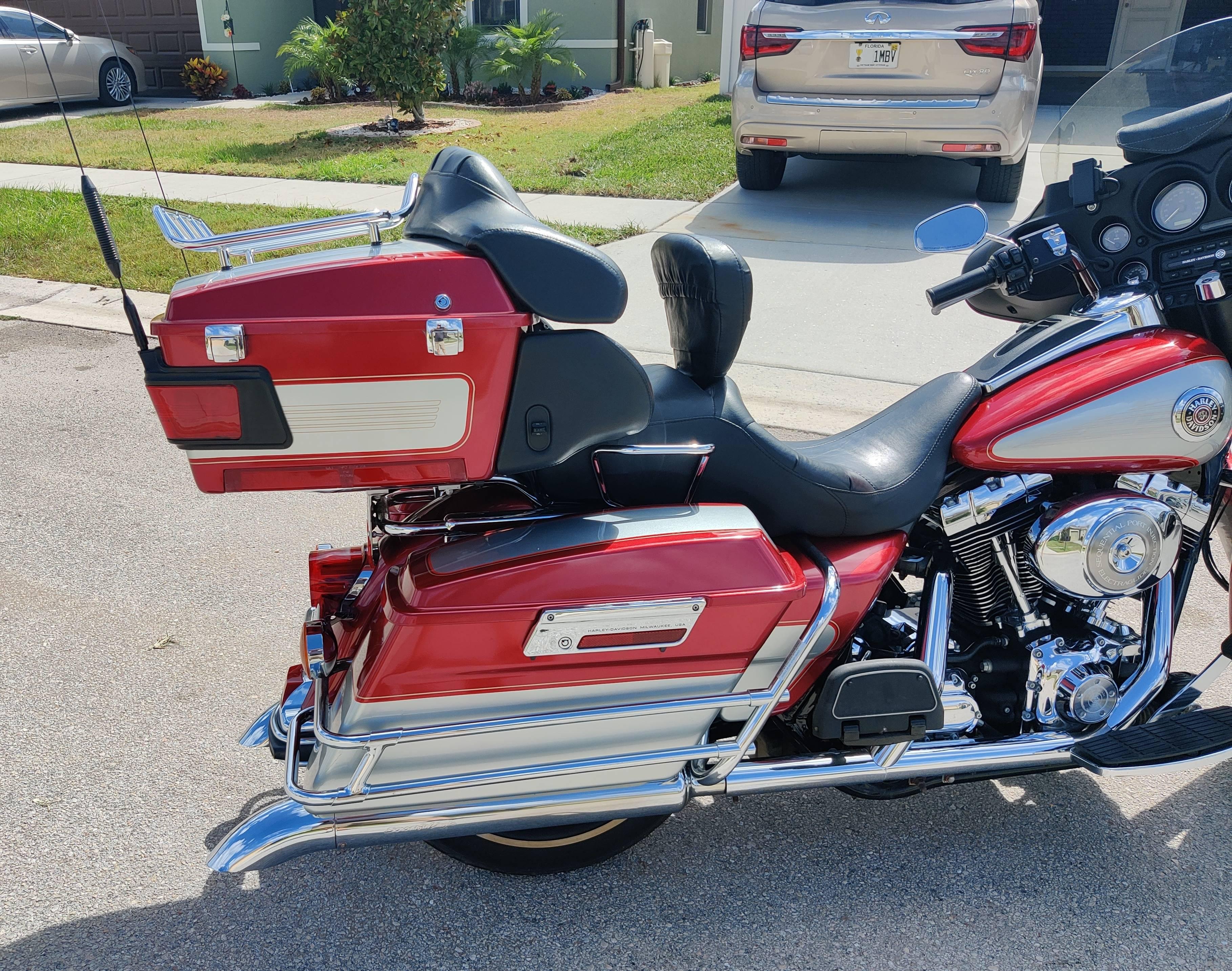 2004 Harley Davidson ultra classic. Excellent condition. Only 18,000 miles.