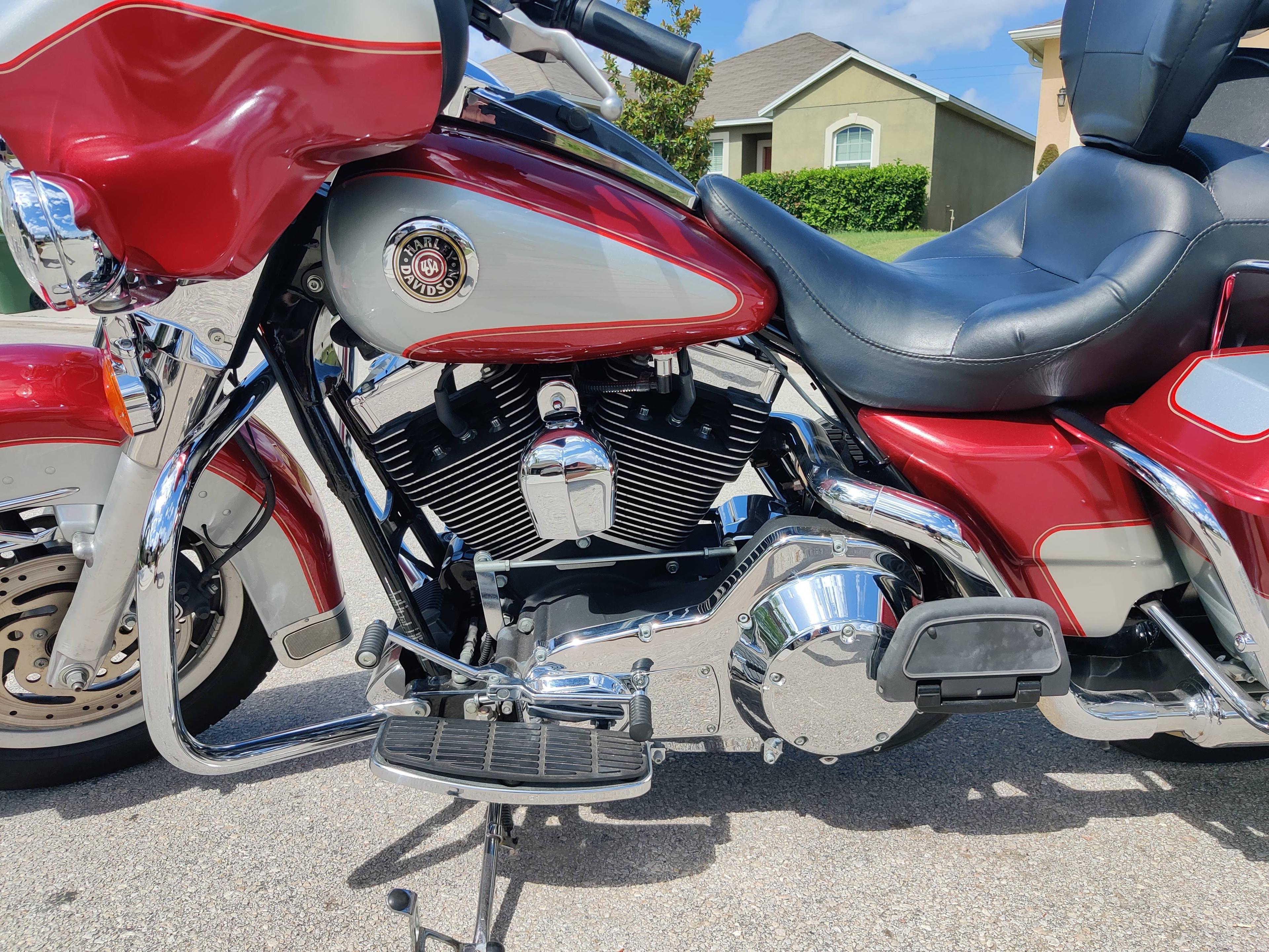 2004 Harley Davidson ultra classic. Excellent condition. Only 18,000 miles.