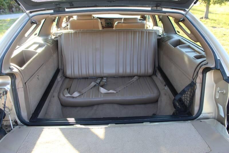 1996 Buick Roadmaster Wagon.No accidents or damage reported to Carfax.2 pre