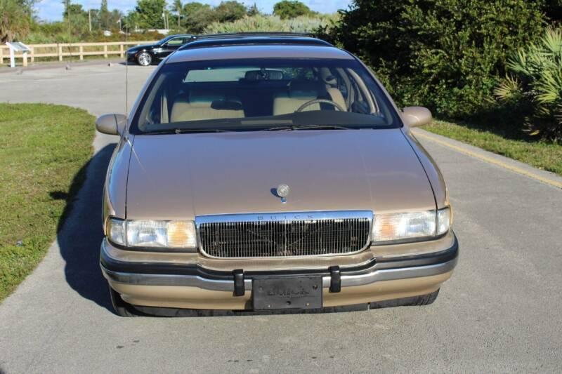 1996 Buick Roadmaster Wagon.No accidents or damage reported to Carfax.2 pre