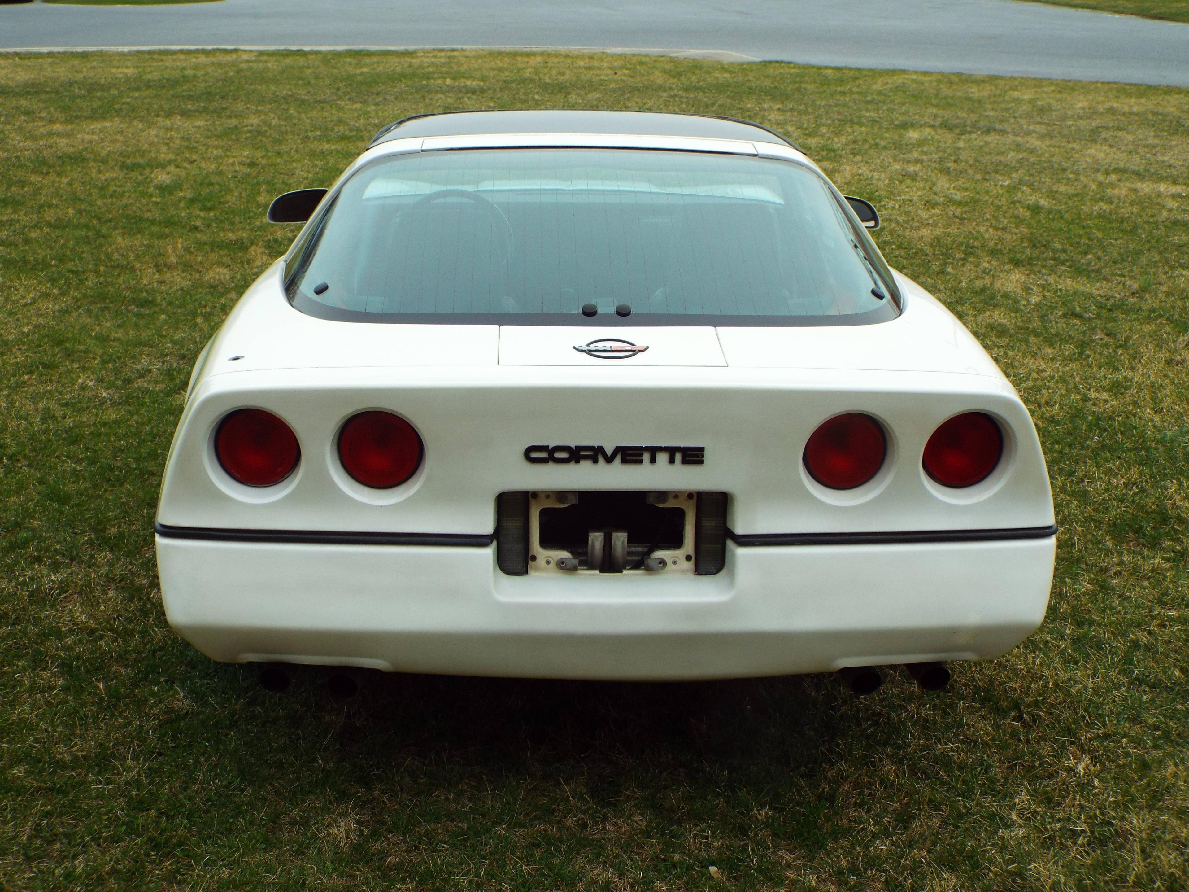 1985 Chevrolet Corvette Coupe. Runs strong. Would make a great entry level