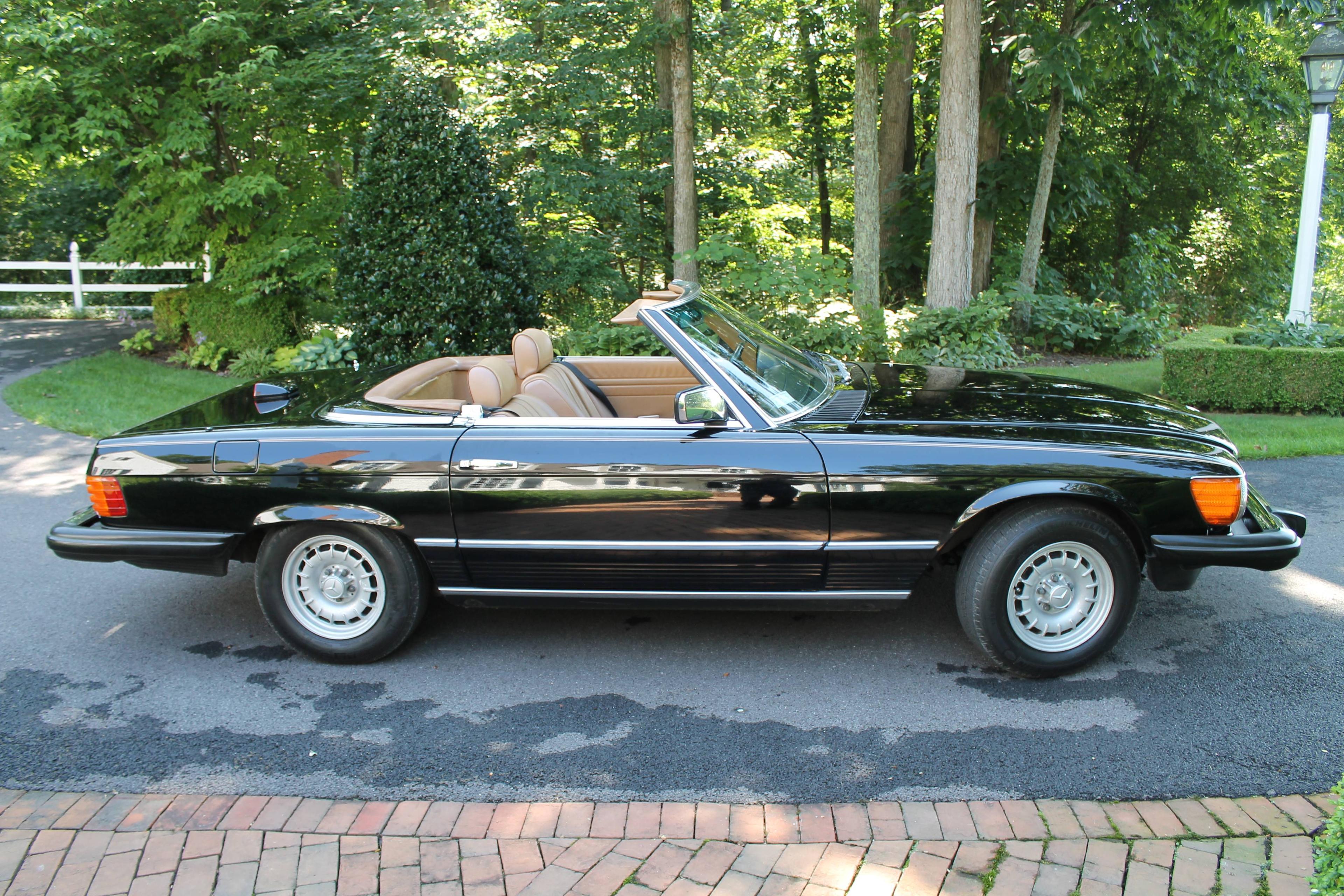 1983 Mercedes-Benz 380 SL Convertible. 83,000 actual miles as stated on tit