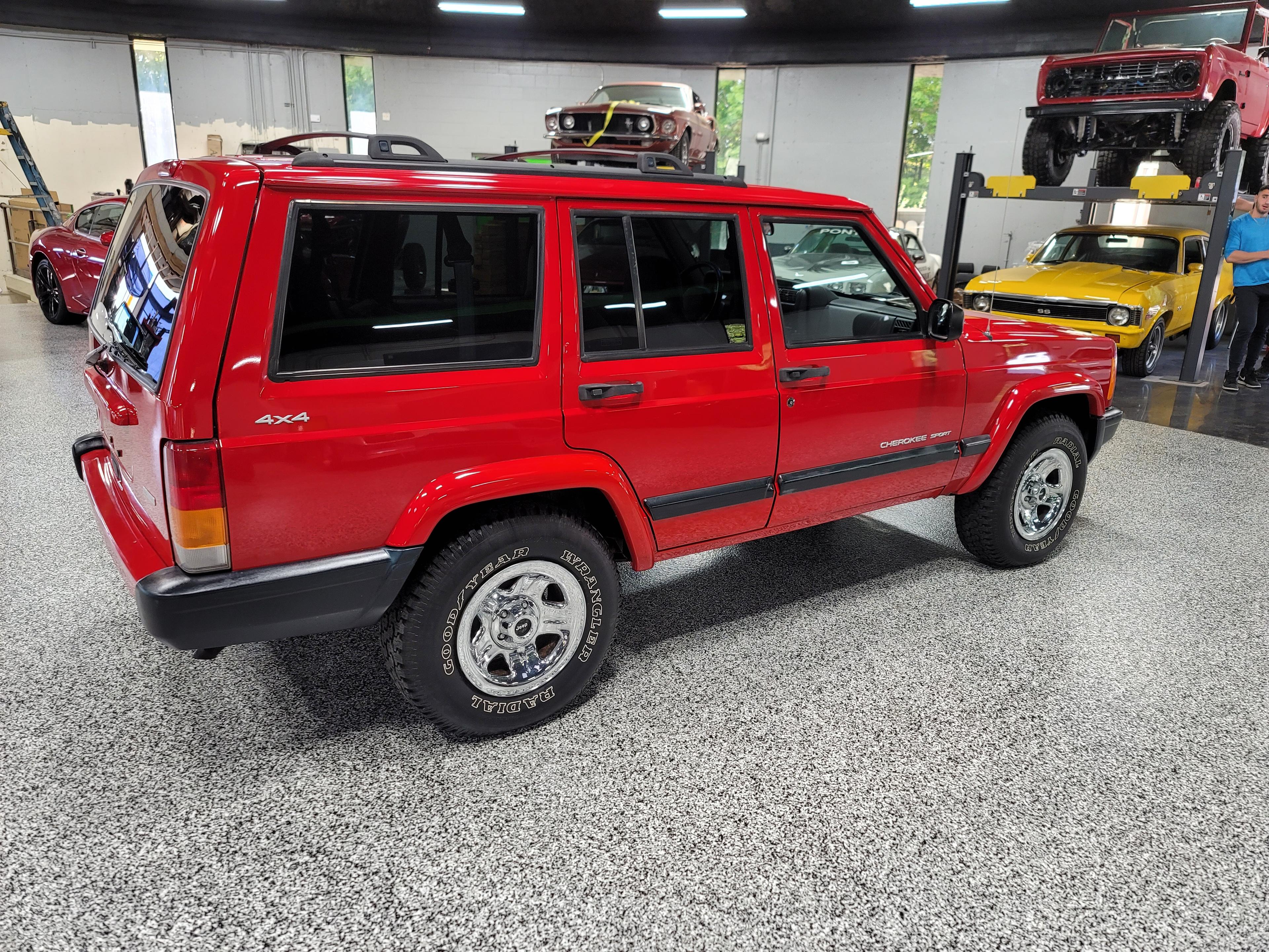 2001 Jeep Cherokee Sport SW.Believed to be 83000 original miles (CT registr