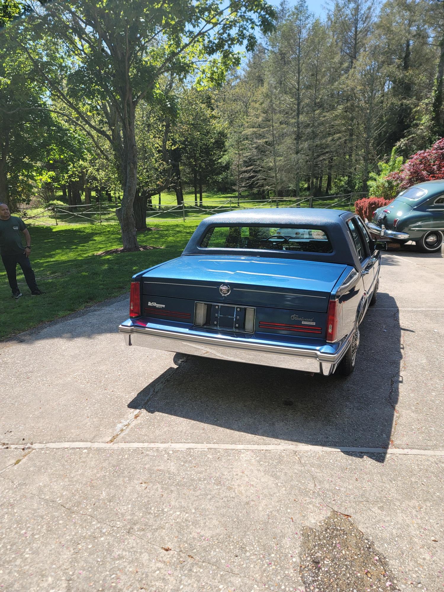 1988 Cadillac Fleetwood D'Elegance Sedan. All original Immaculate condition