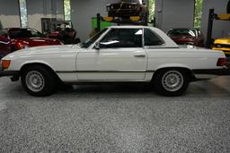 1985 Mercedes-Benz 380SL Convertible. 3.8 liter V8 engine. Automatic transm