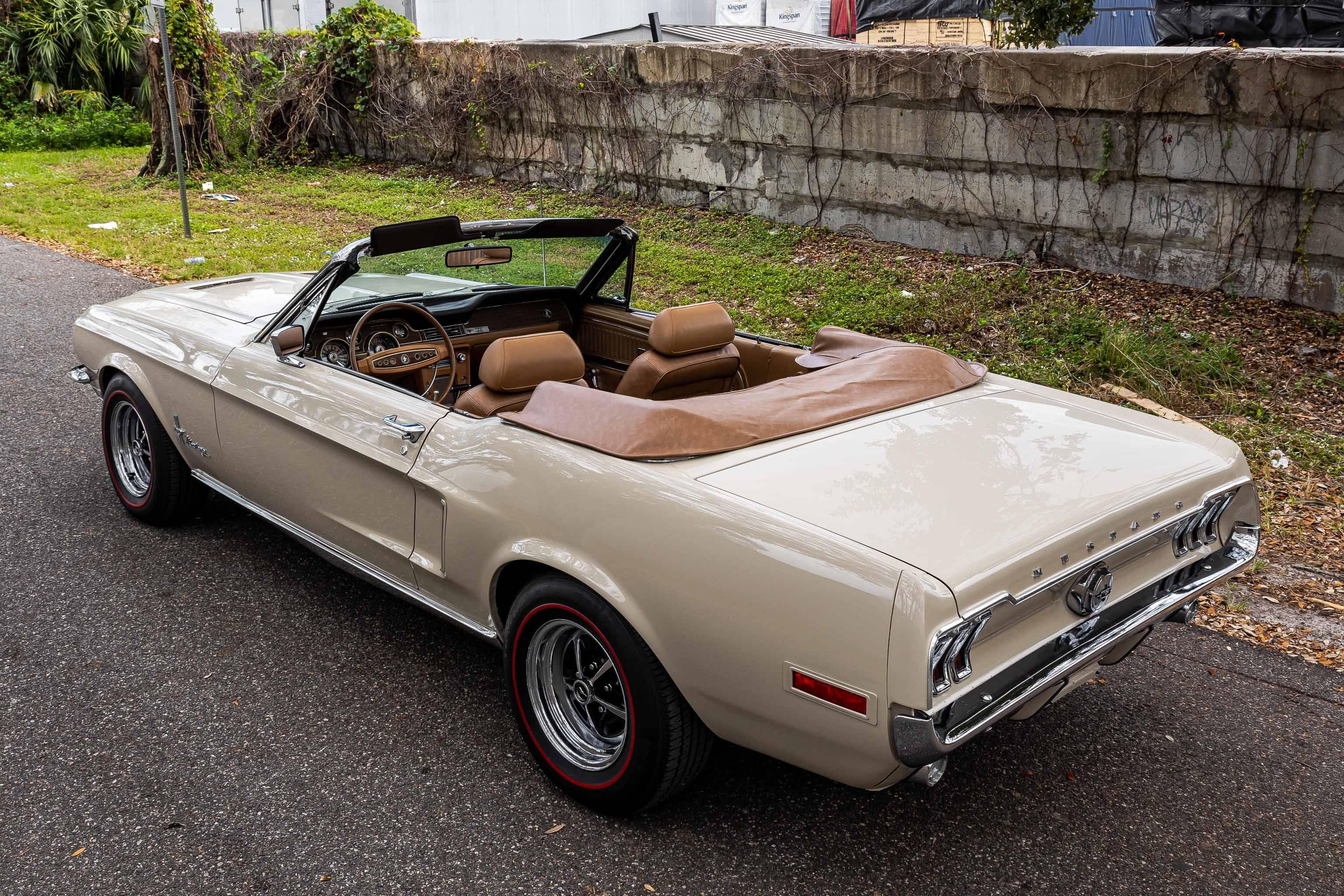 1968 Ford Mustang Convertible. North Carolina Car. Power operated Black con