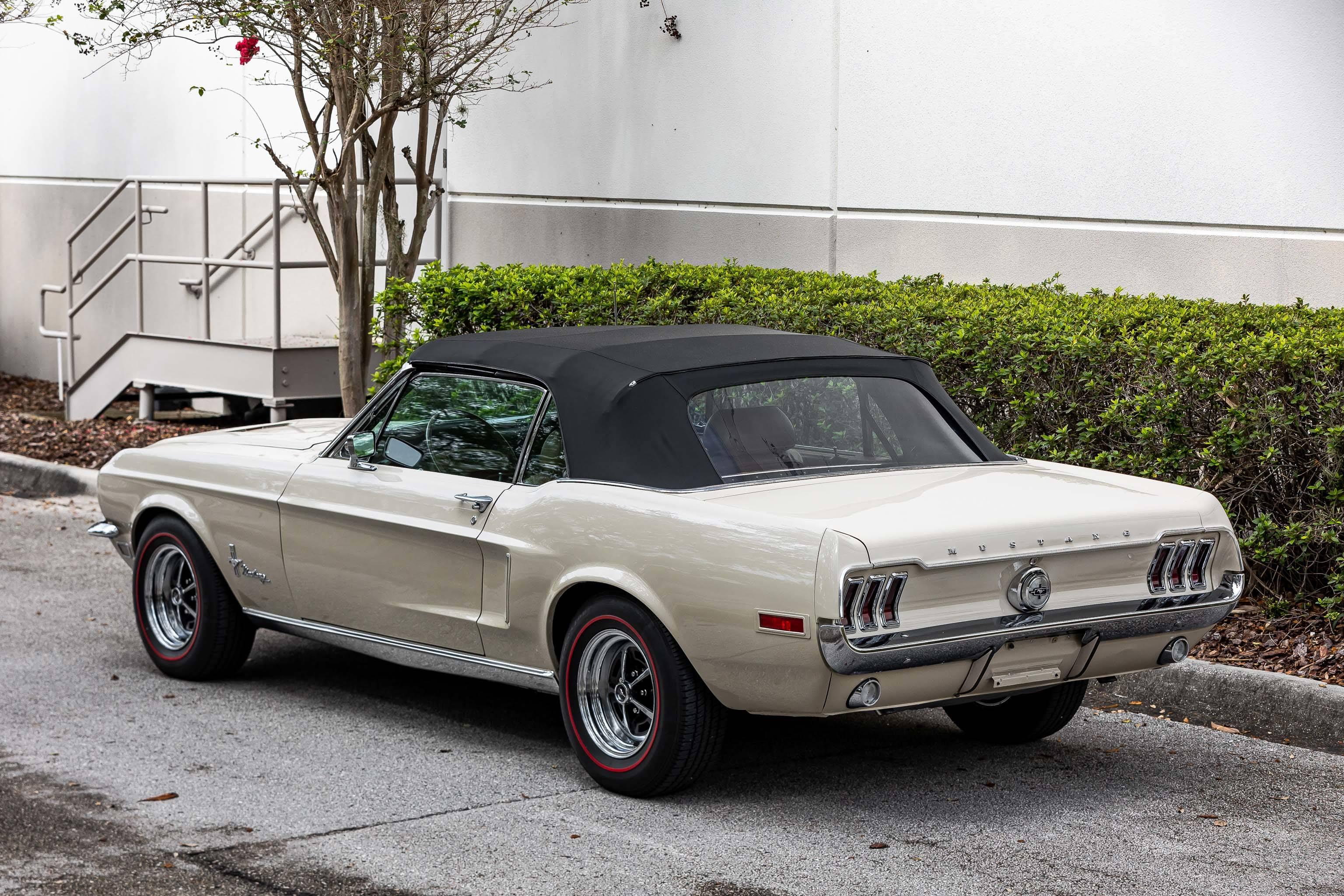 1968 Ford Mustang Convertible. North Carolina Car. Power operated Black con