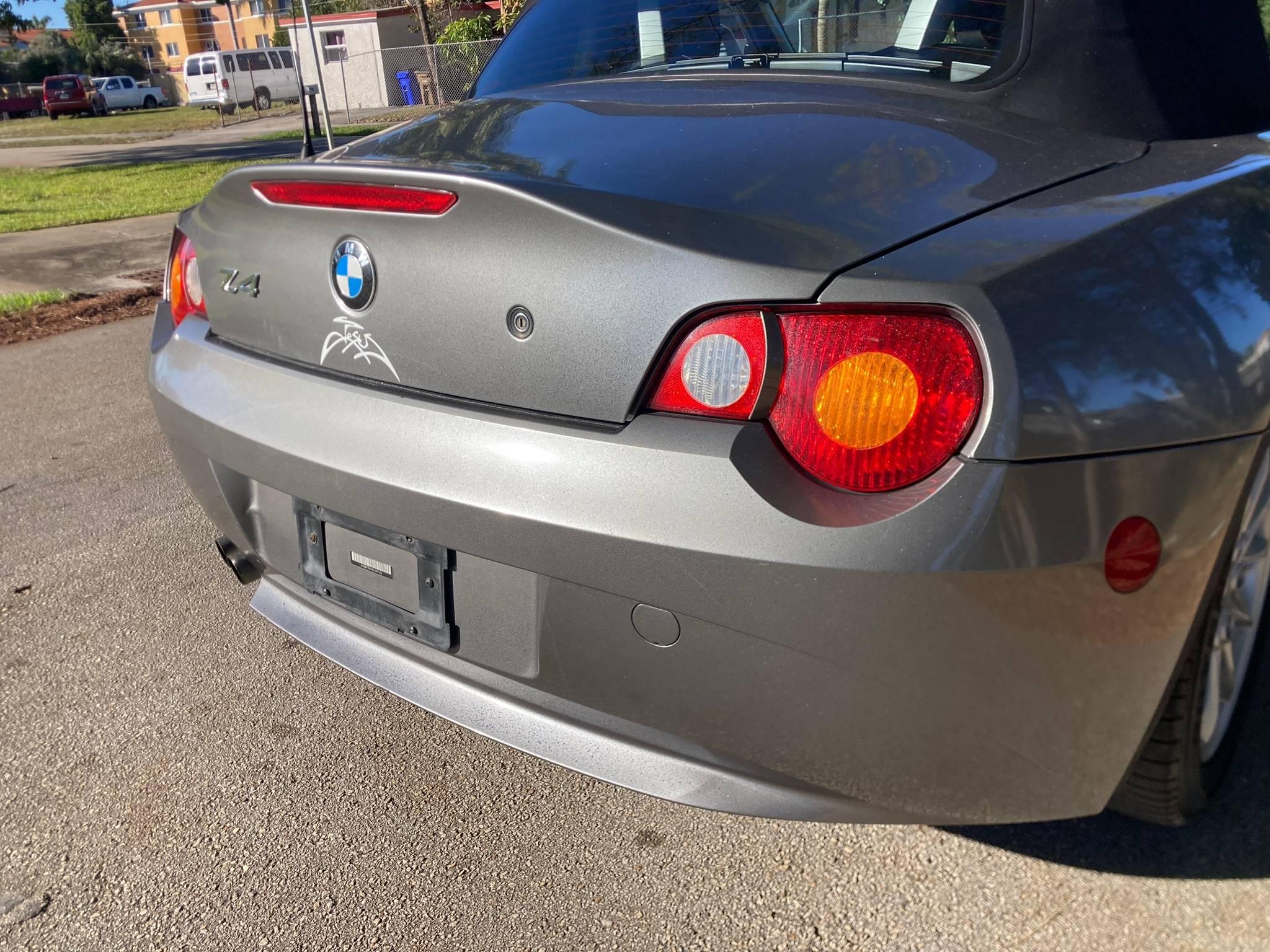 2003 BMW Z4 2.5I Convertible. 2.5L I6 F DOHC 24V. Gasoline. Rear wheel driv