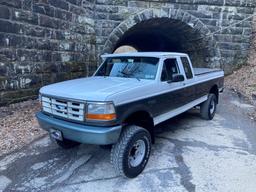 1993 Ford F250 4x4 Diesel Truck. 7.3 L IDI non turbo and all mechanical. Au