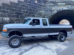 1993 Ford F250 4x4 Diesel Truck. 7.3 L IDI non turbo and all mechanical. Au