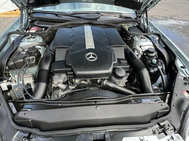 2004 Mercedes-Benz SL500