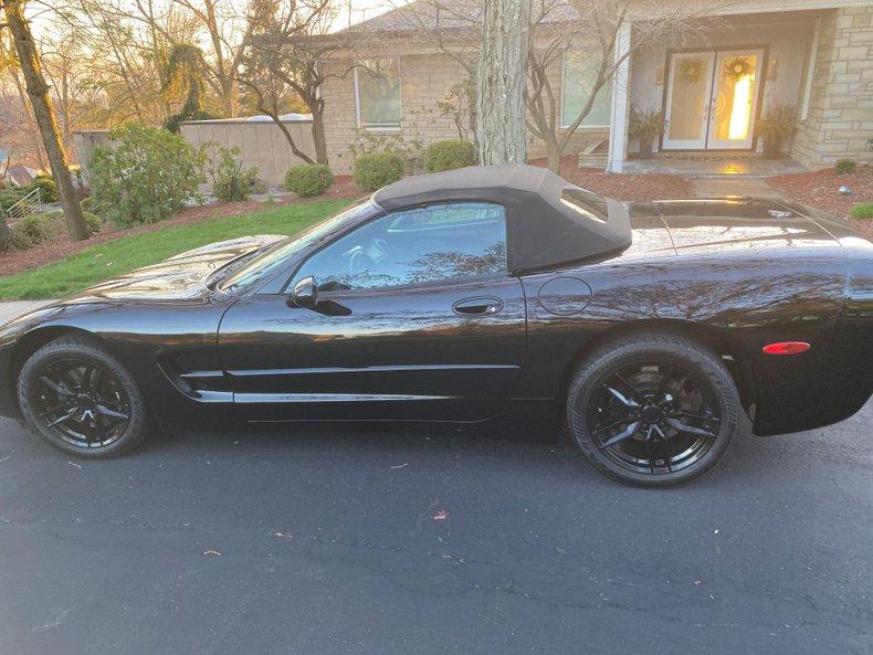 2004 Chevrolet Corvette