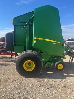 JD Round Baler w/ Monitor