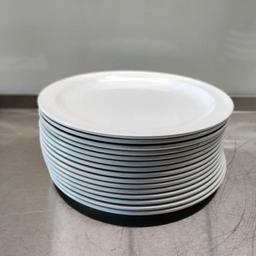 White plastic plates