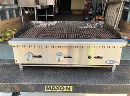 Atosa Charbroiler 36"