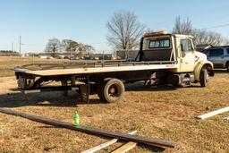 1999 International 4700 Rollback Tow Truck, VIN # 1HTSCABM6XH582884