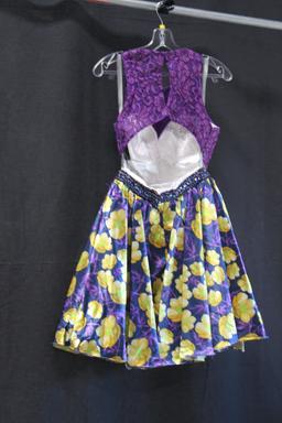 Lucci Lu Purple Floral Mini Dress Size: 6