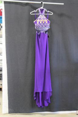 Dave And Johnny Purple Halter Sequin Gown Size: 44322