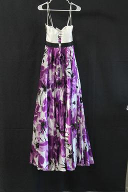 Landa Designs Purple Floral Strapless Satin Gown Size: 6