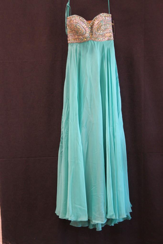 Night Moves Teal Strapless Chiffon Sequin Gown Size: 6, Dave and Johnny Pur