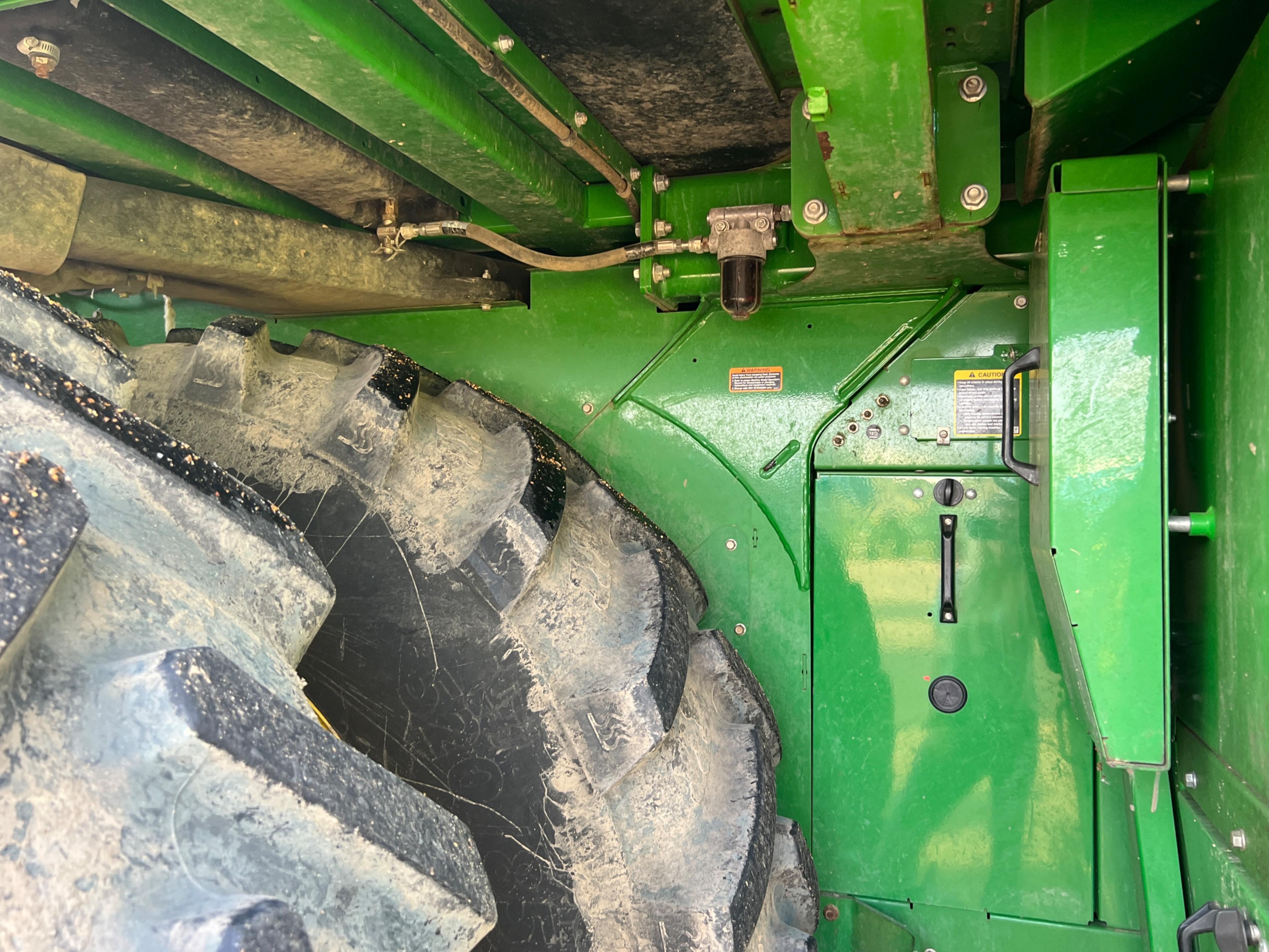 2019 John Deere CP690 Cotton Picker