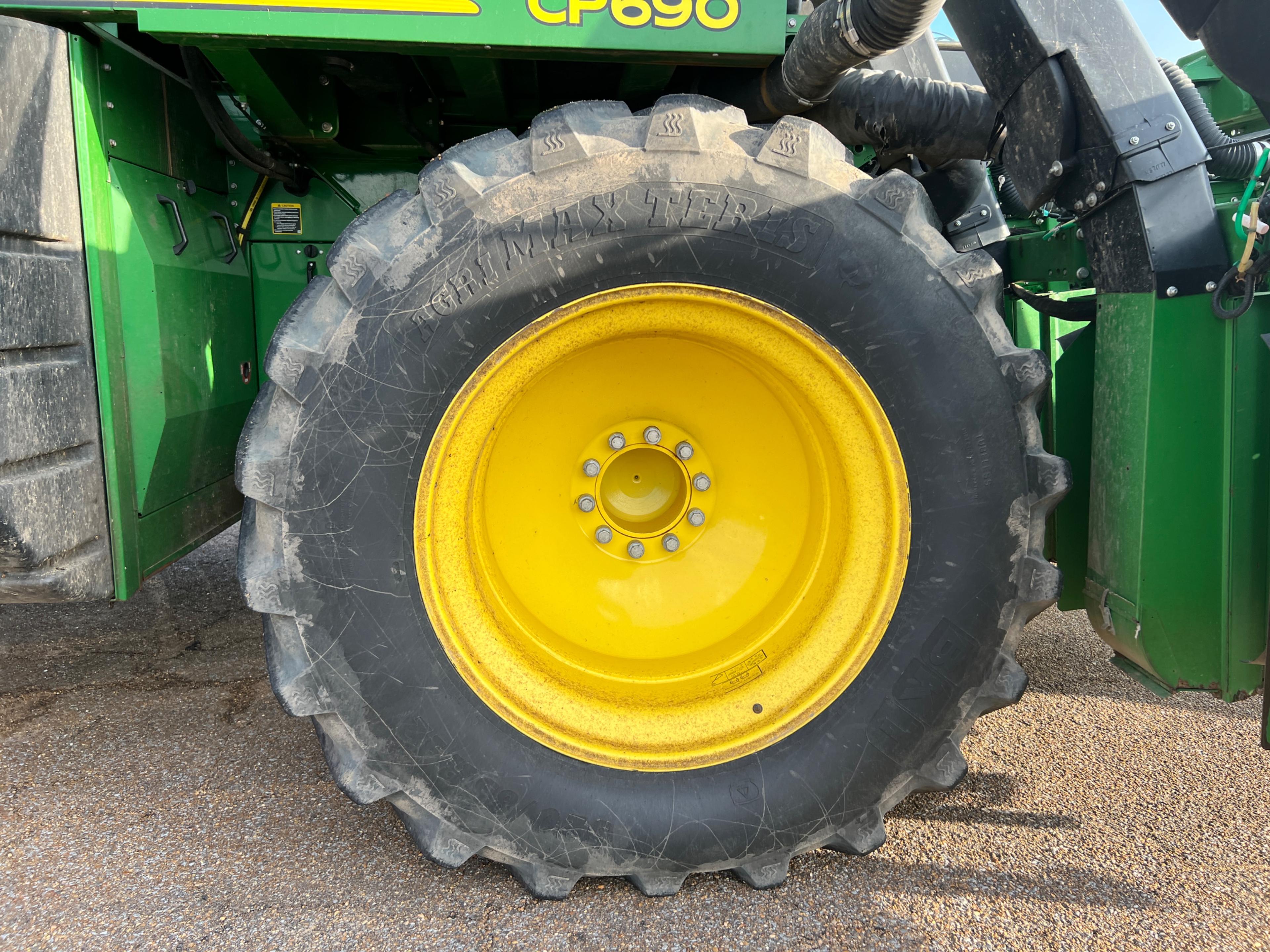 2019 John Deere CP690 Cotton Picker