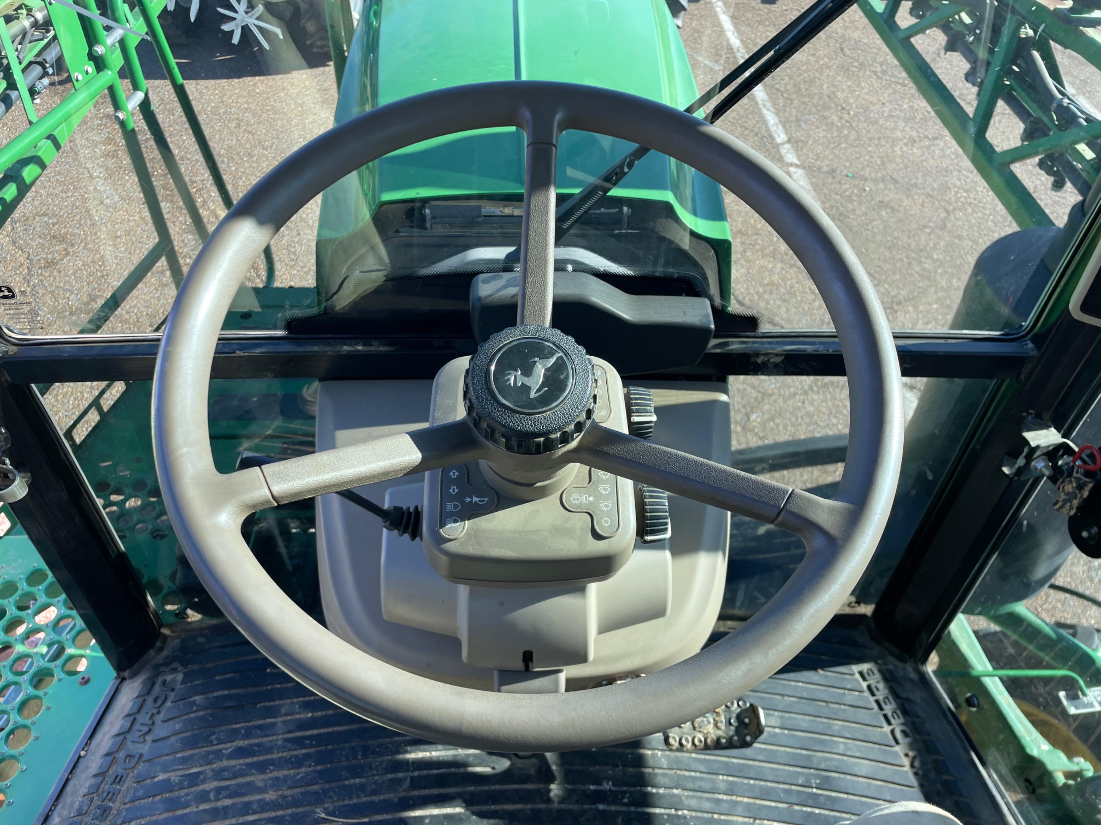 2017 John Deere R4023 Sprayer