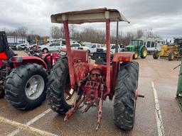 IH 784 Tractor