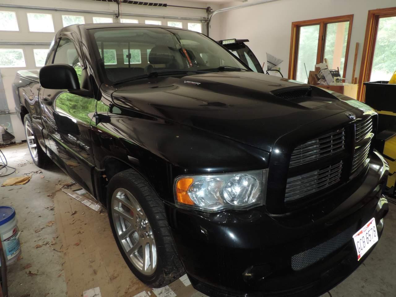 2005 Dodge SRT-10 Pickup Truck