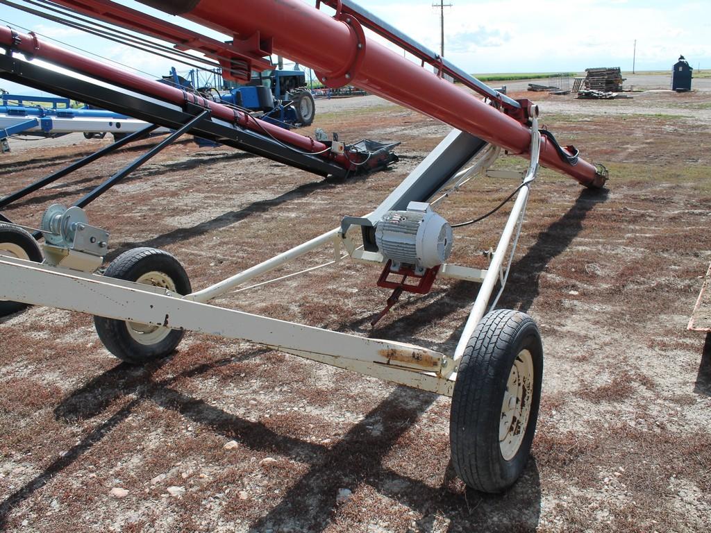 FARMKING PORTABLE 10" x 40' APPROX. TUBULAR GRAIN AUGER WITH WEG 15HP ELECTRIC MOTOR