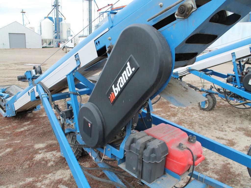 BRANDT GRAINBELT MODEL 1545 GRAIN AUGER WITH KOHLER 27HP GAS ENGINE