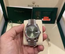 New Platinum 40mm DayDate 'Green Dial' Rolex comes with Box & Papers